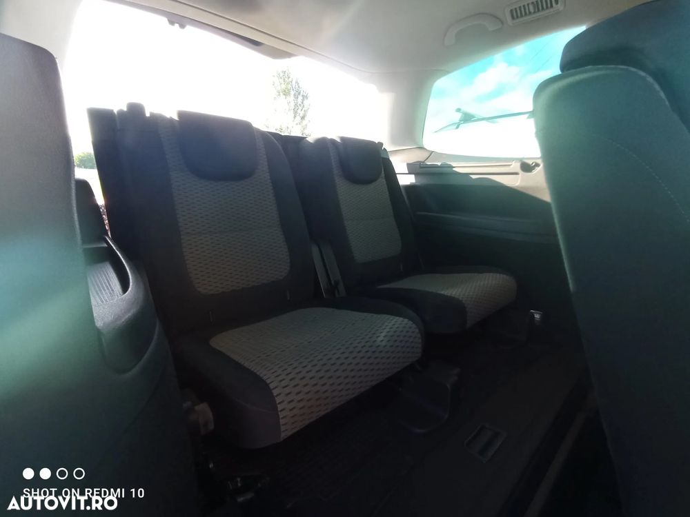 Volkswagen Sharan 2.0 TDI 4MOTION BlueMotion Technology Comfortline - 21