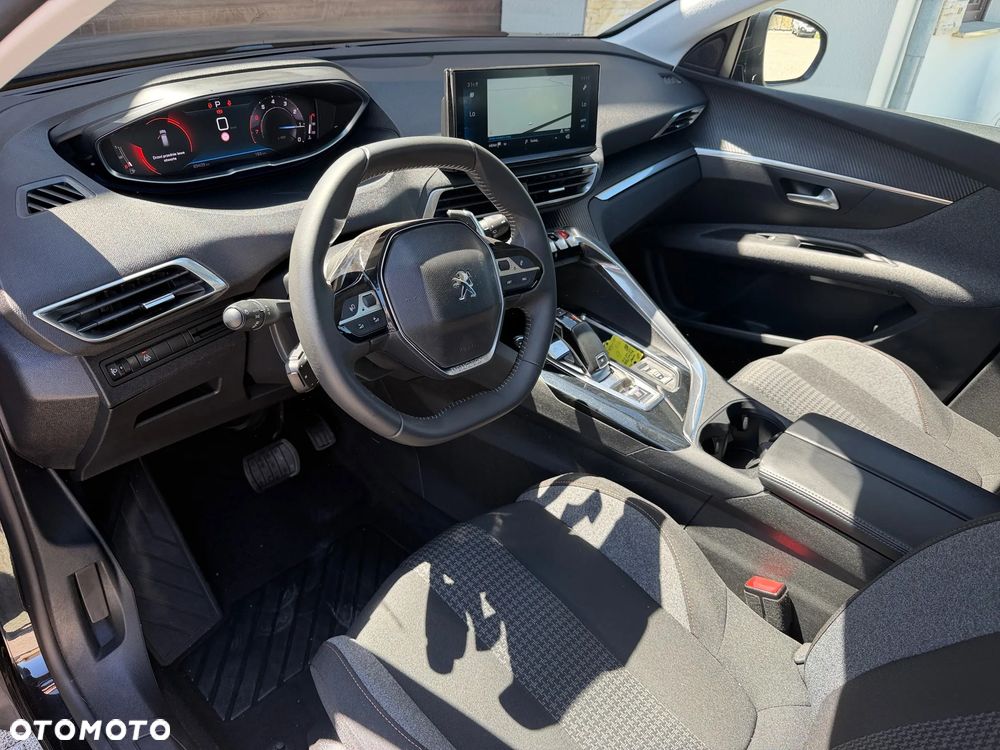 Peugeot 3008 - 9