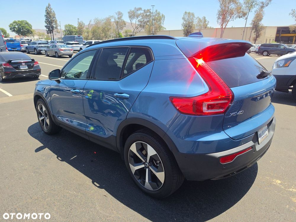Volvo XC 40 B5 B AWD Ultimate Dark - 5