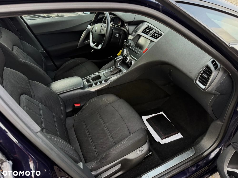 DS Automobiles DS 5 - 15