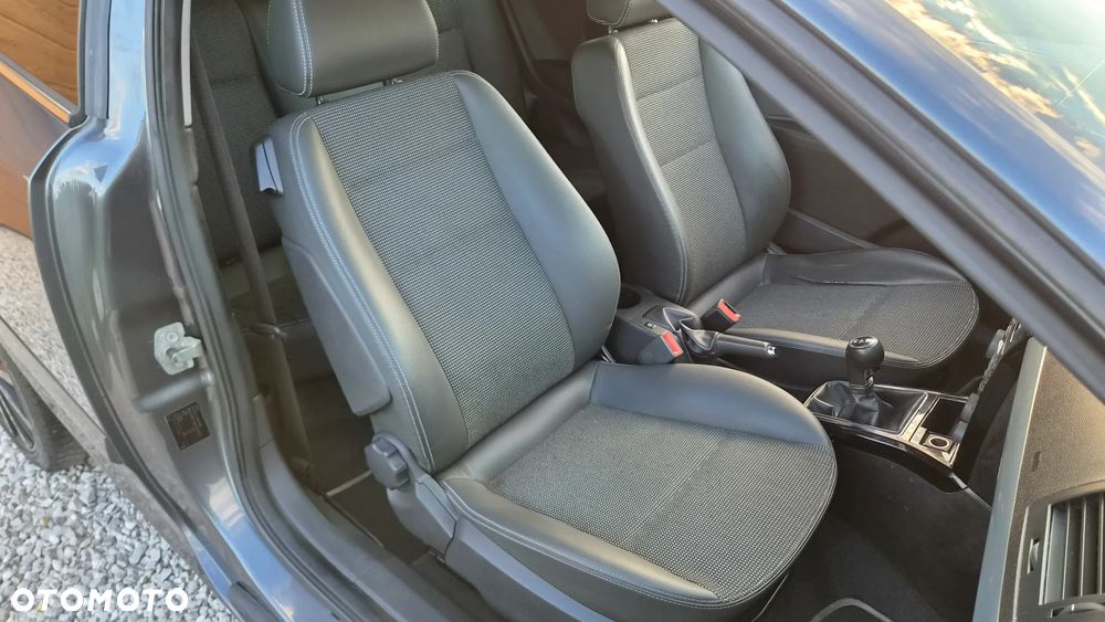 Opel Astra 1.8 NAVI - 24