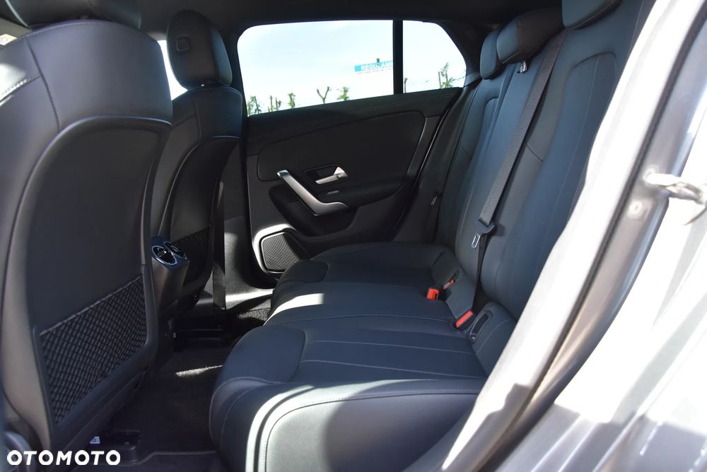 Mercedes-Benz CLA 200 d Edition 2022 - 13