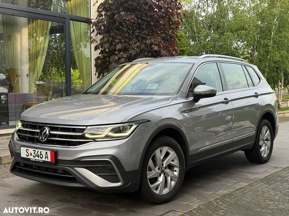 Volkswagen Tiguan - 2
