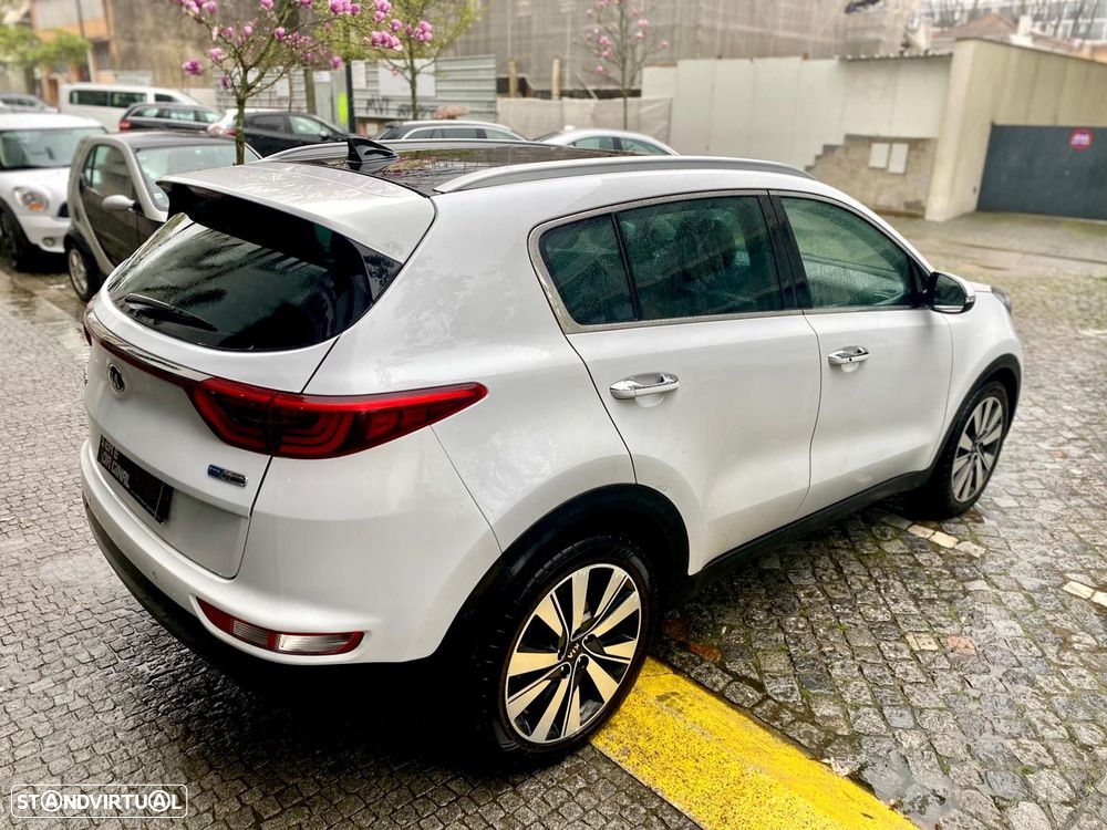 Kia Sportage 1.7 CRDI ISG Nav Line - 6