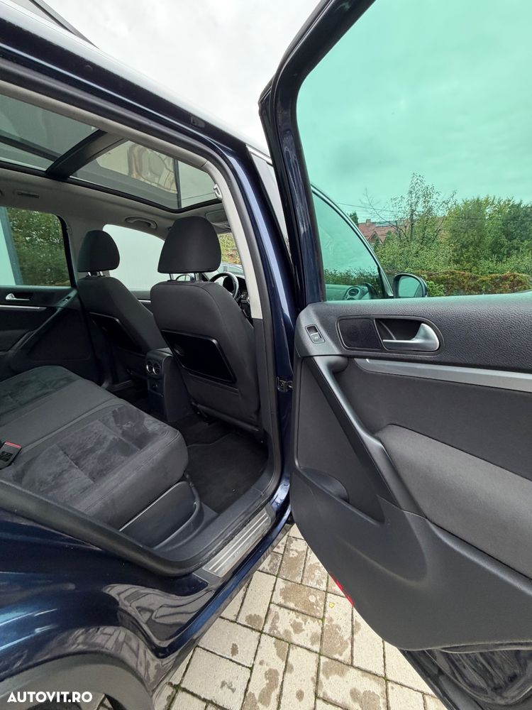 Volkswagen Tiguan - 14