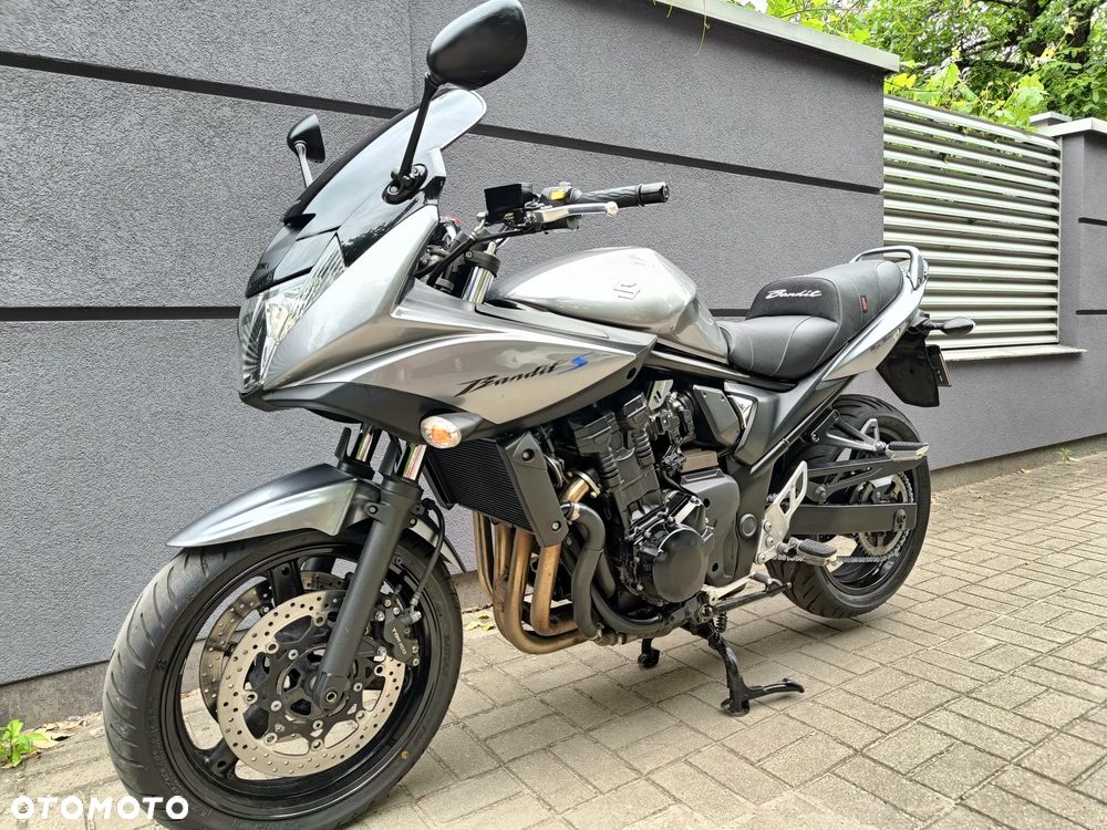 Suzuki Bandit - 8