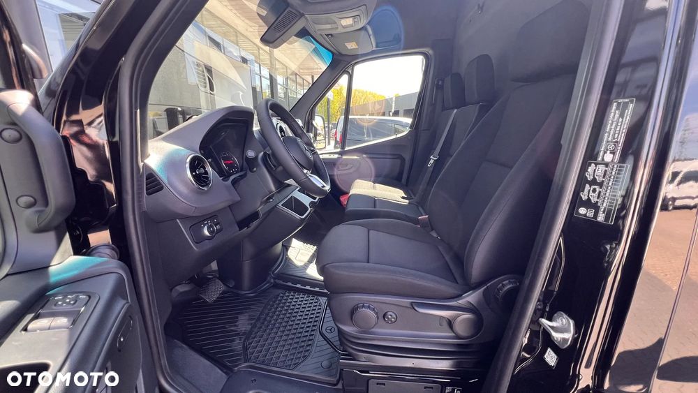 Mercedes-Benz Sprinter 319 CDI - 16