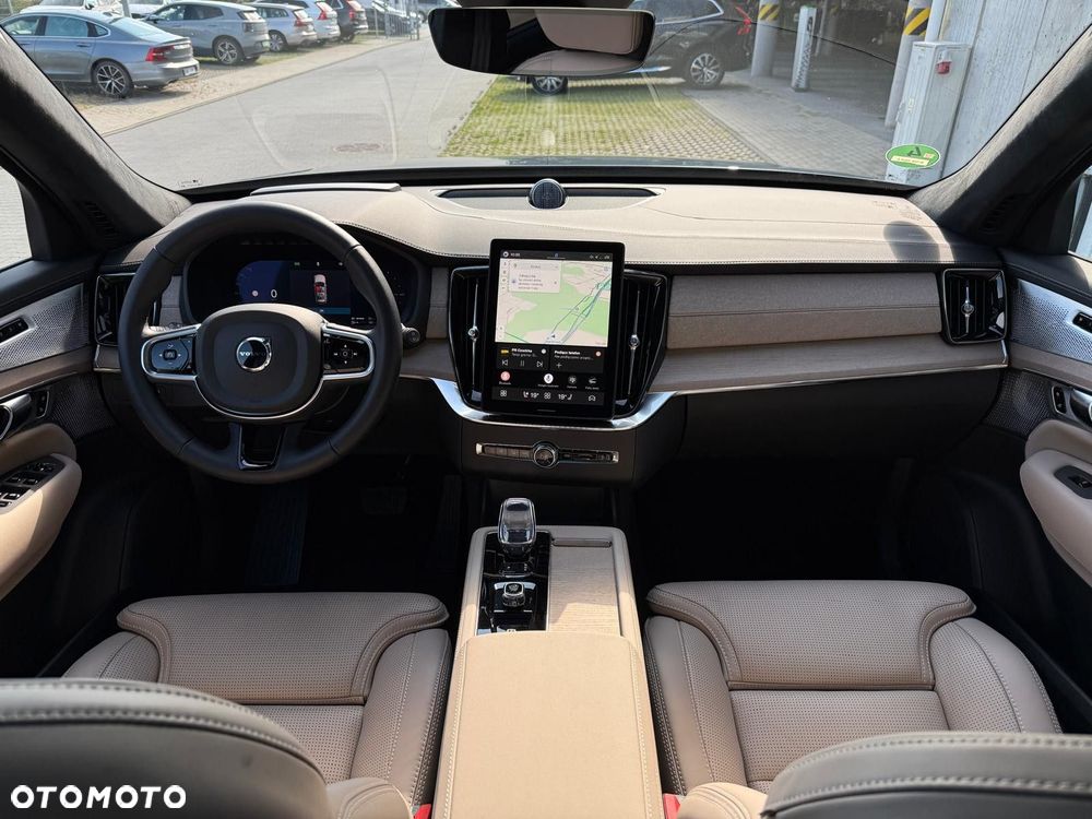 Volvo XC 90 T8 AWD Plug-In Hybrid Ultra Dark 7os - 11