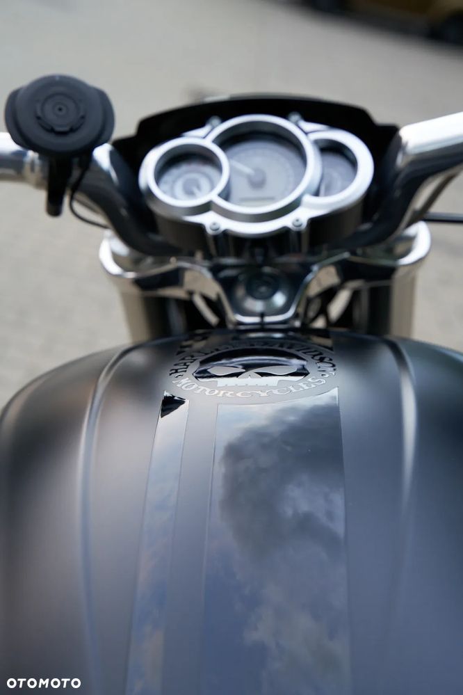 Harley-Davidson V-Rod Muscle - 6