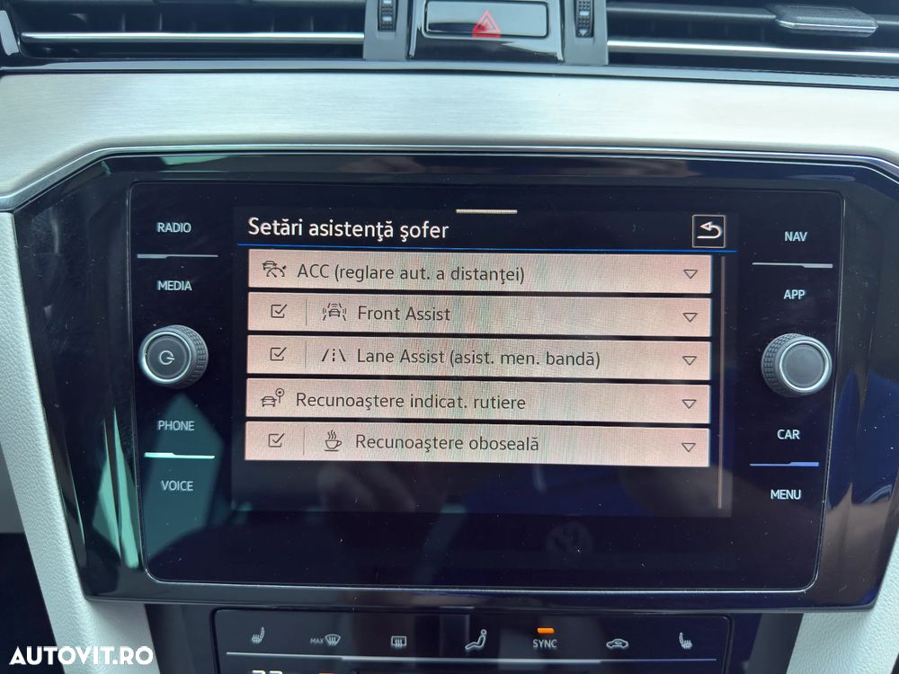 Volkswagen Passat 2.0 TDI DSG Highline - 15