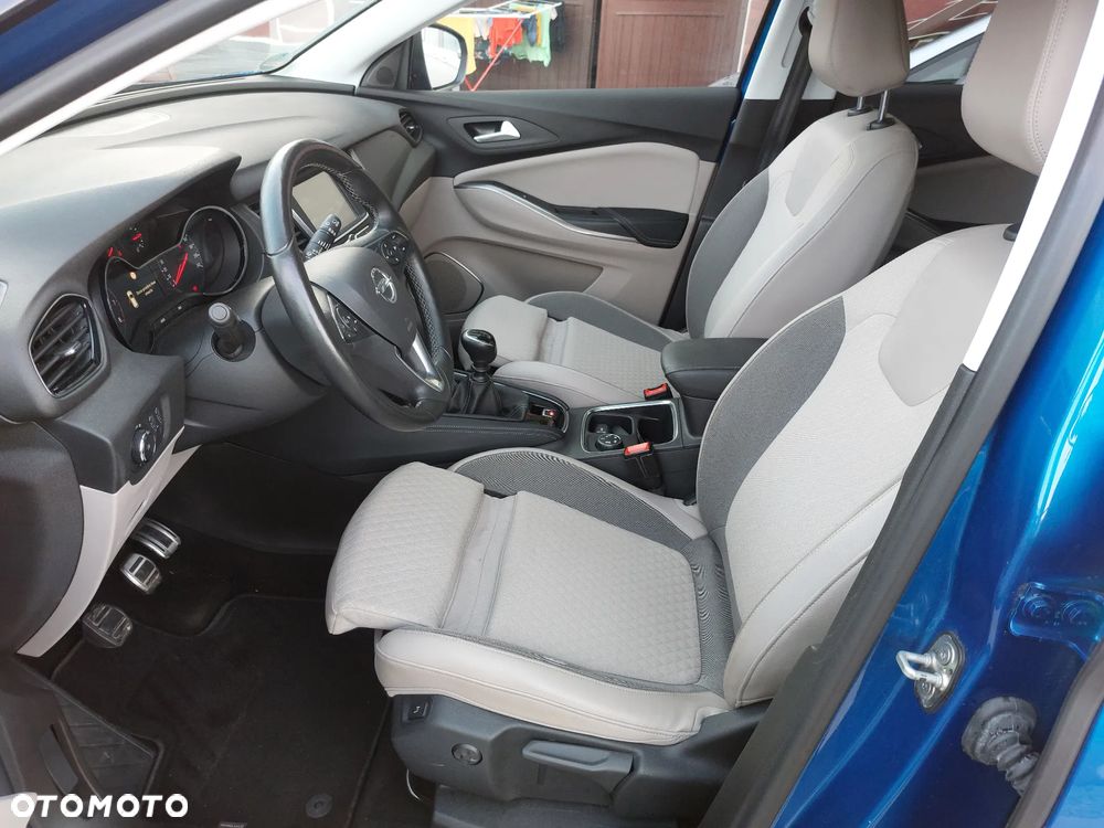 Opel Grandland X 1.2 Start/Stop INNOVATION - 6