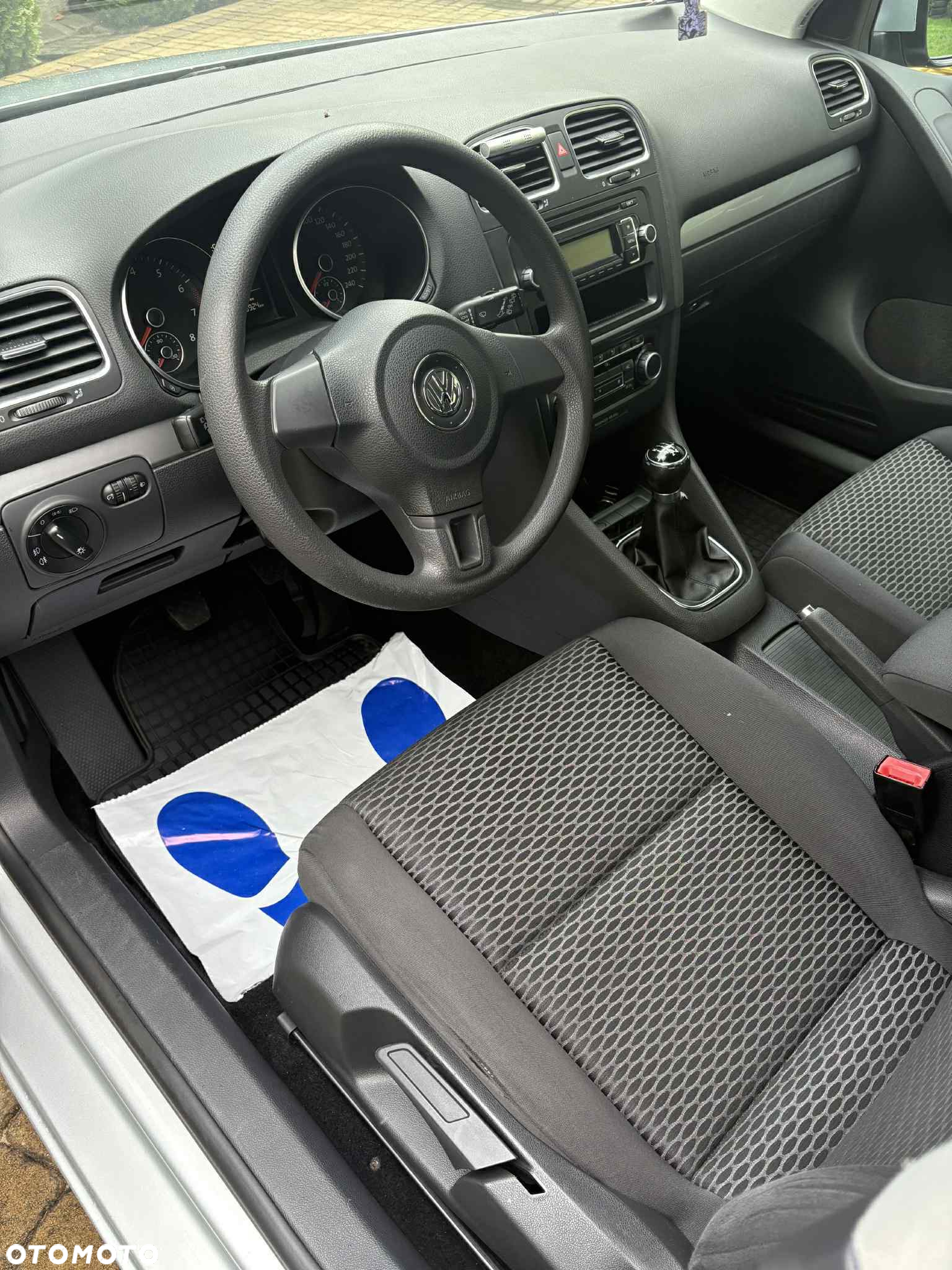 Volkswagen Golf - 15