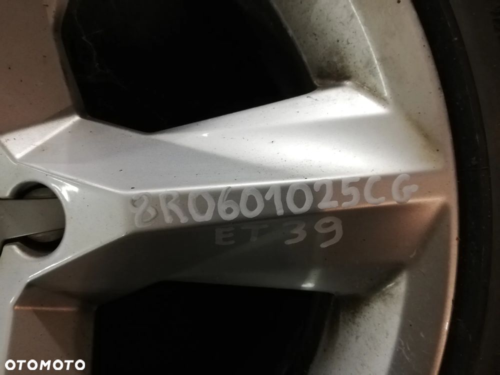 AUDI Q5 8R0 FELGI ALUFELGI OPONY 235/60 18'' 8R0601025CG 4 SZT. KOMPLET - 5