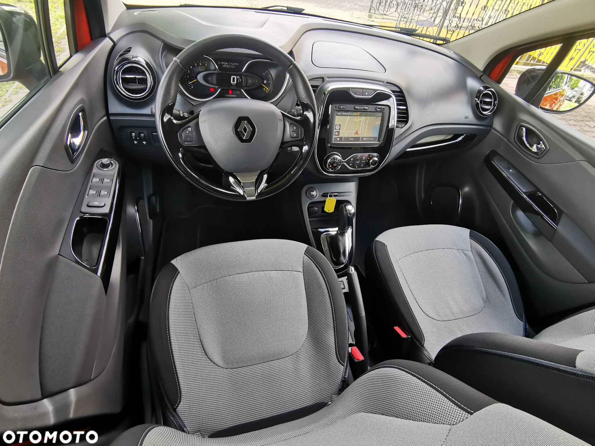 Renault Captur 1.2 TCe Intens EDC - 7