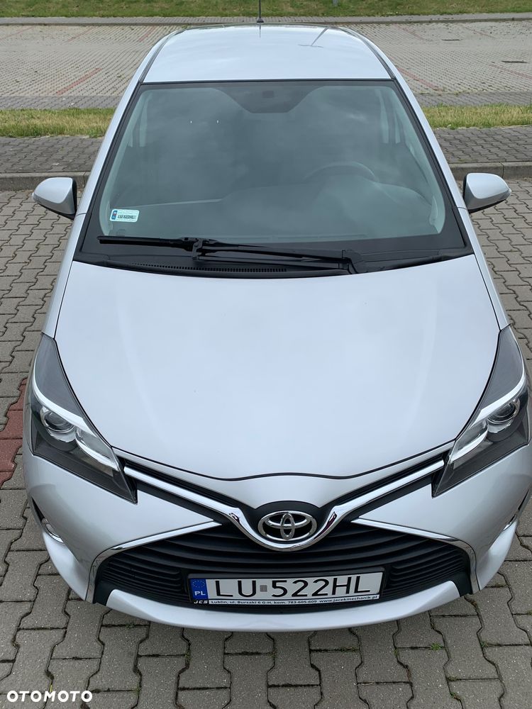 Toyota Yaris 1.33 Premium - 2