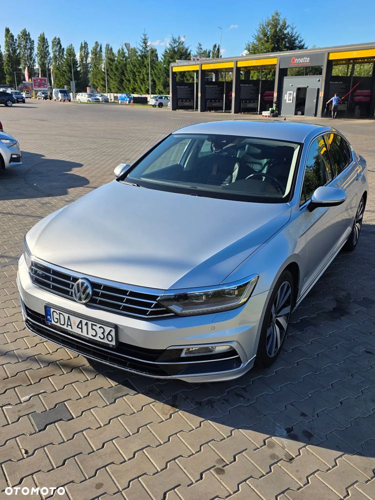 Volkswagen Passat 2.0 TSI 4Mot Highline DSG - 26