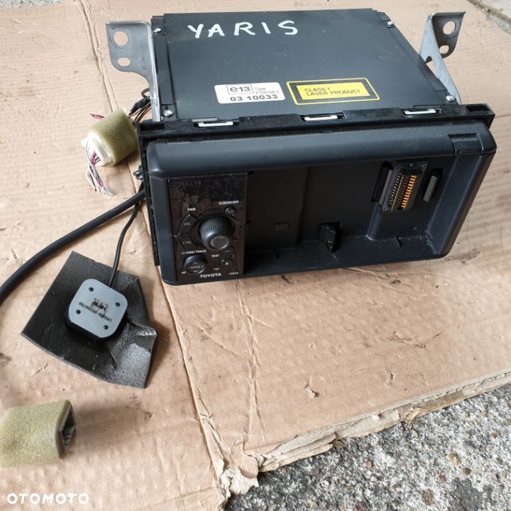TOYOTA YARIS II RADIO NAWIGACJA PZ422-E0330-00 11R - 1