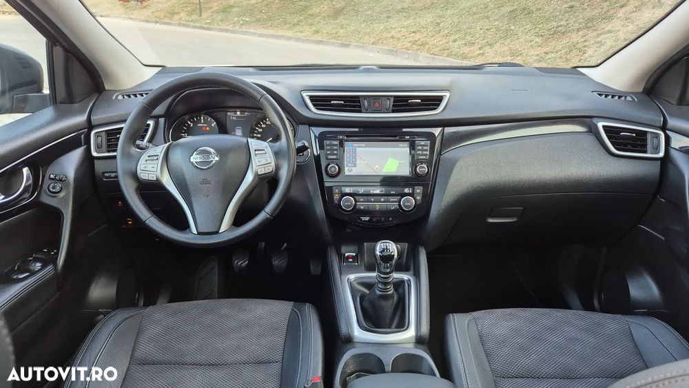Nissan Qashqai 1.5 DCI TEKNA - 5