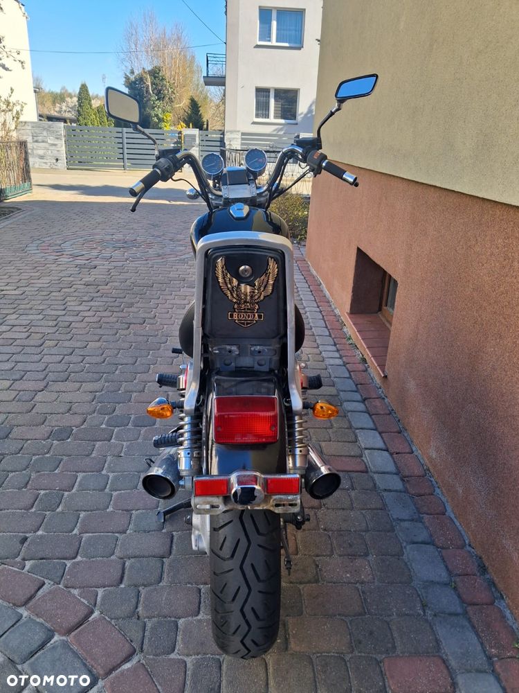 Honda Shadow - 5
