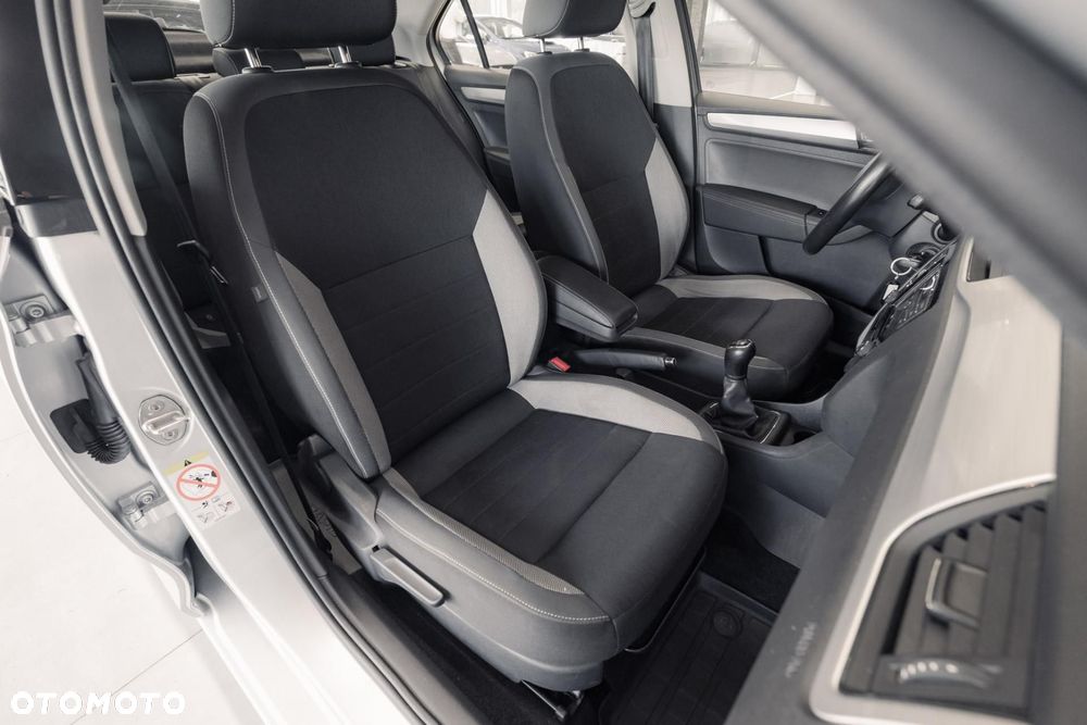 Skoda RAPID 1.0 TSI Ambition - 16