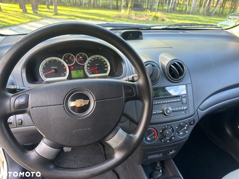 Chevrolet Aveo 1.2 LS - 18