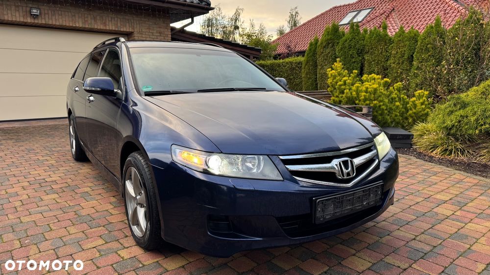 Honda Accord 2.2d Executive Nav - 4