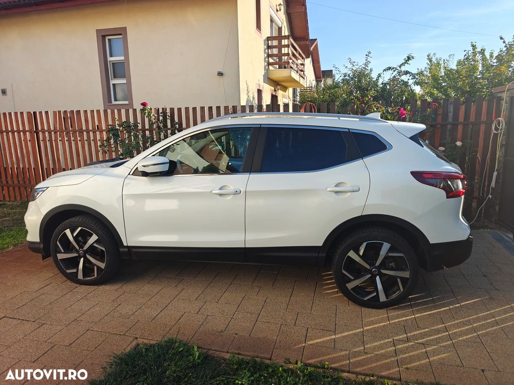 Nissan Qashqai - 2