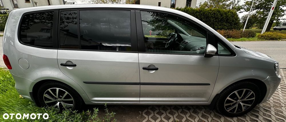 Volkswagen Touran 1.2 TSI Comfortline - 4