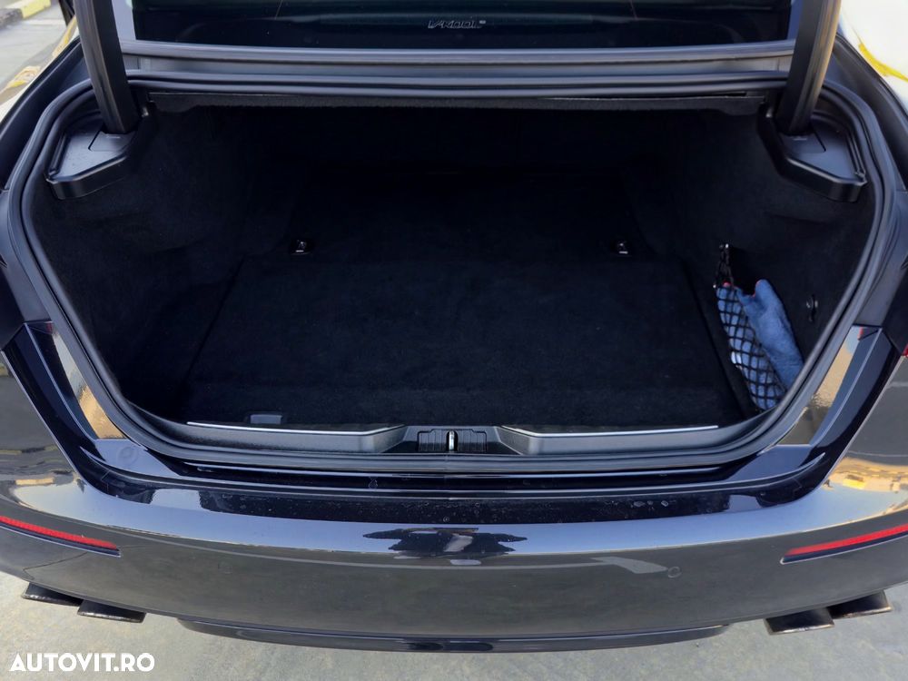 Maserati Quattroporte D GranLusso - 35