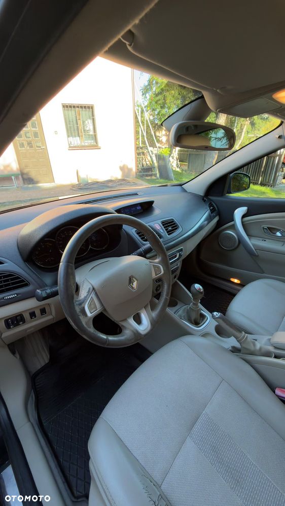 Renault Fluence - 8