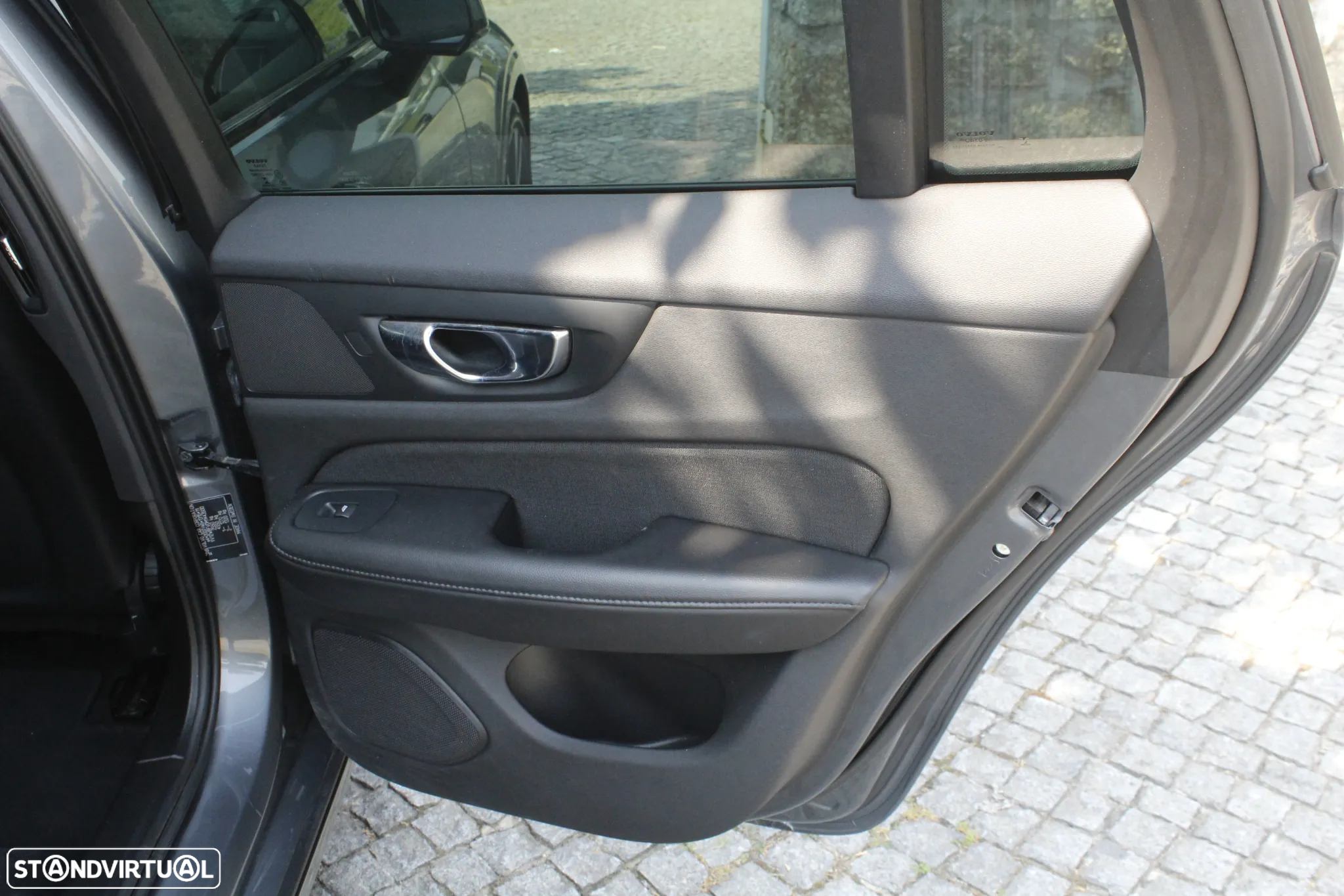 Volvo V60 2.0 T6 AWD TE Inscription - 27