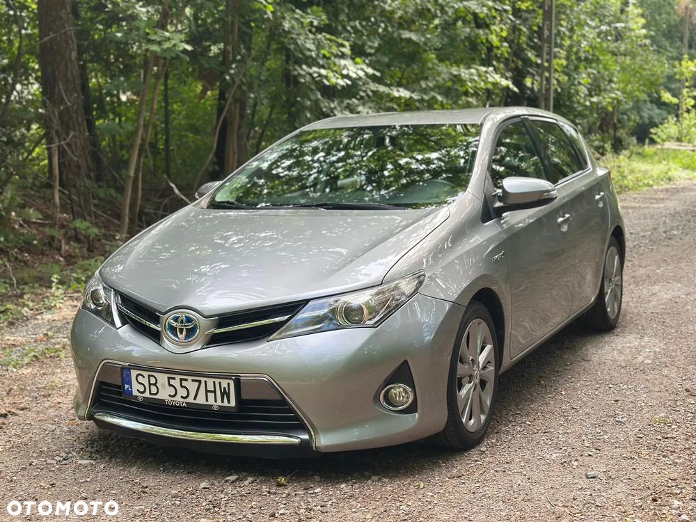 Toyota Auris 1.8 HSD Luna - 10