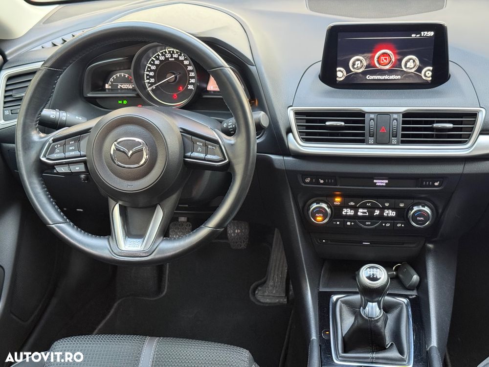 Mazda 3 - 12
