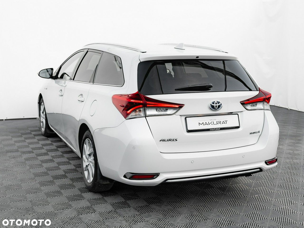 Toyota Auris Hybrid 135 Premium - 5