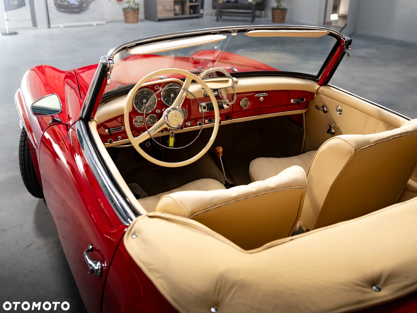 Mercedes-Benz SL - 22