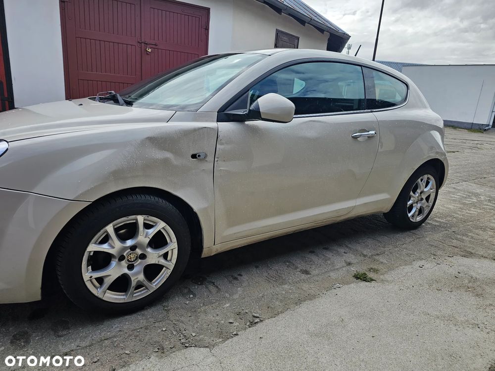 Alfa Romeo Mito 1.4 MultiAir Distinctive - 12