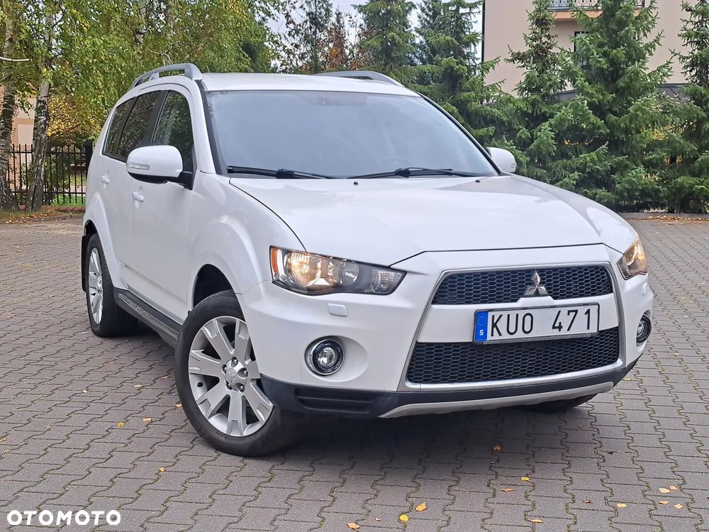 Mitsubishi Outlander - 4