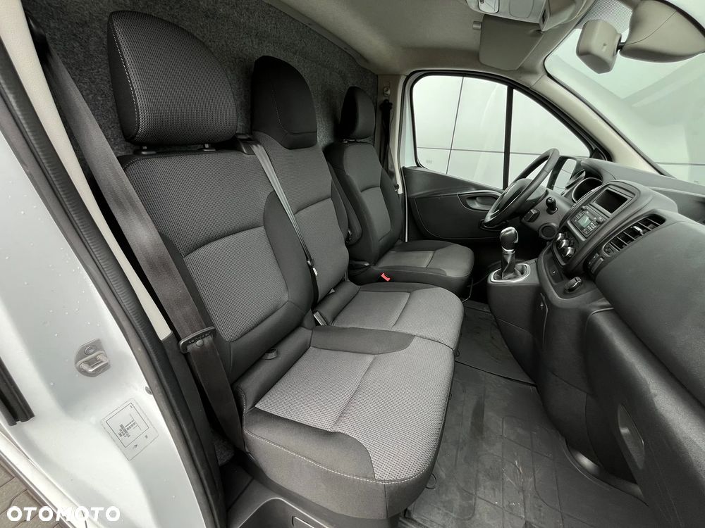 Renault Trafic - 17