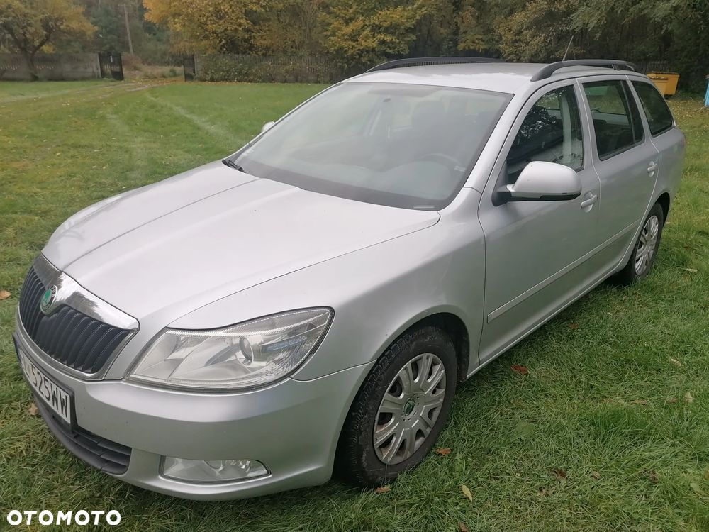 Skoda Octavia 2.0 TDI DPF Ambiente - 4