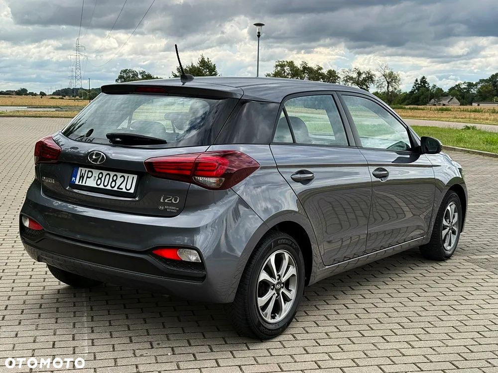Hyundai i20 1.25 Comfort - 14