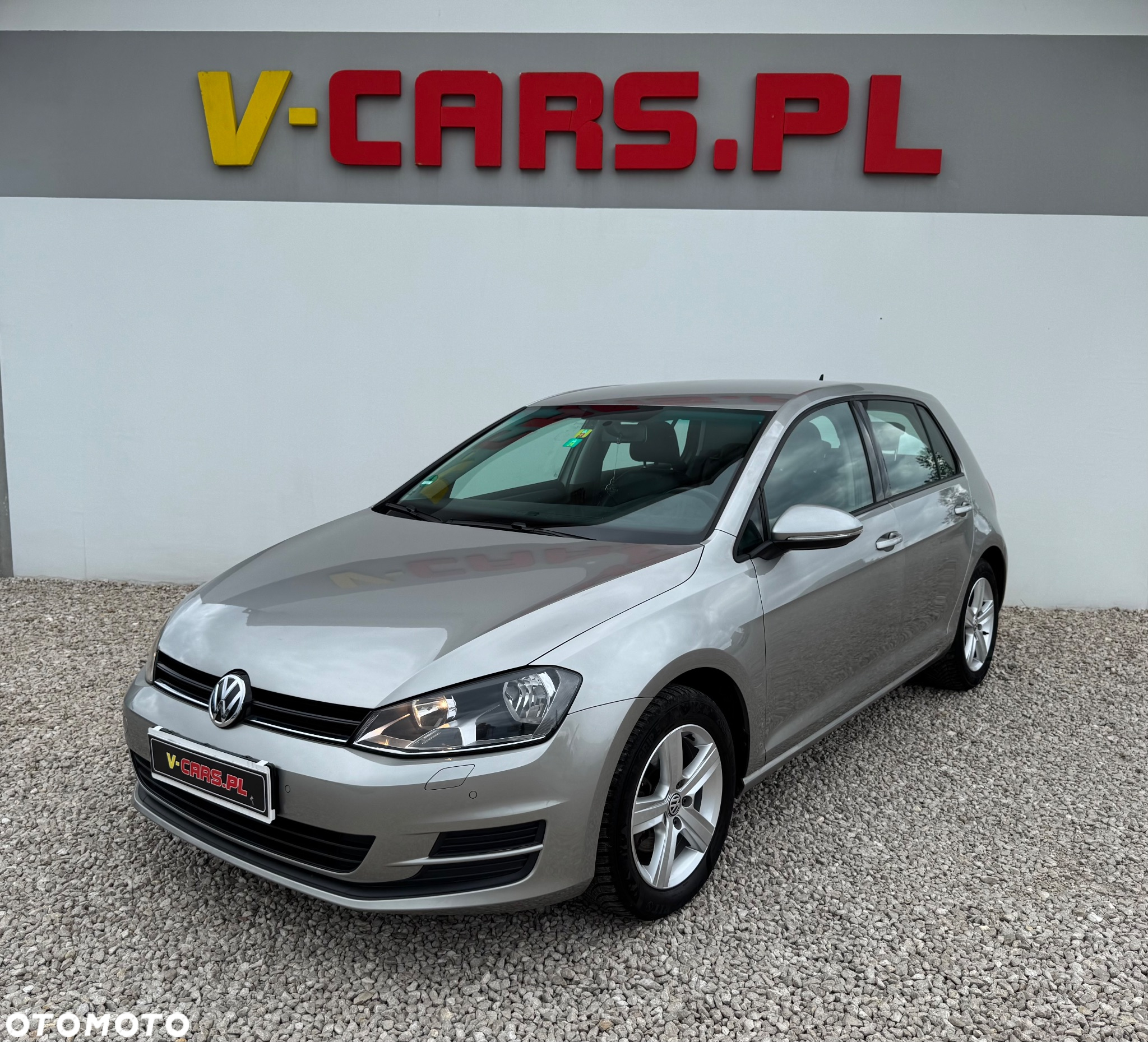 Volkswagen Golf 2.0 BlueTDI Highline - 30
