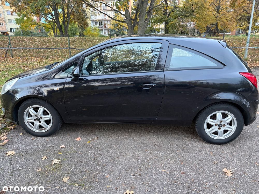 Opel Corsa - 1
