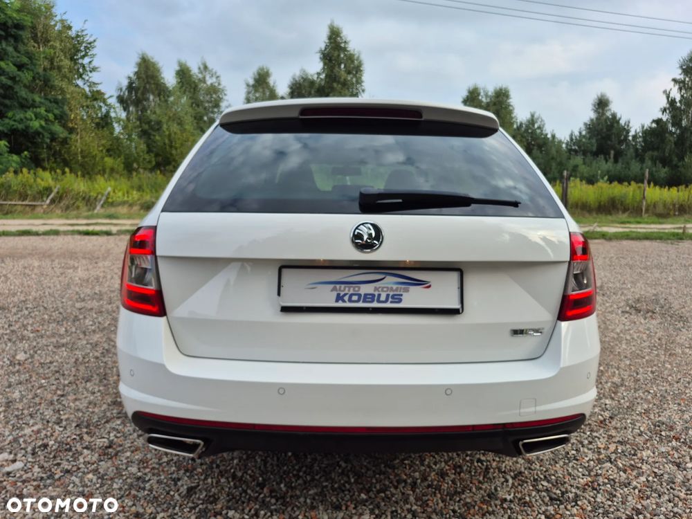 Skoda Octavia 2.0 TDI RS DSG - 30