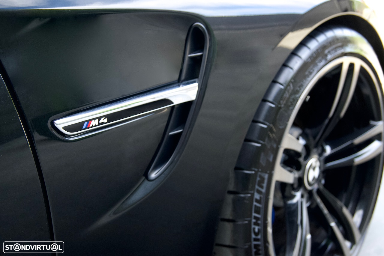 BMW M4 Coupe DKG - 18