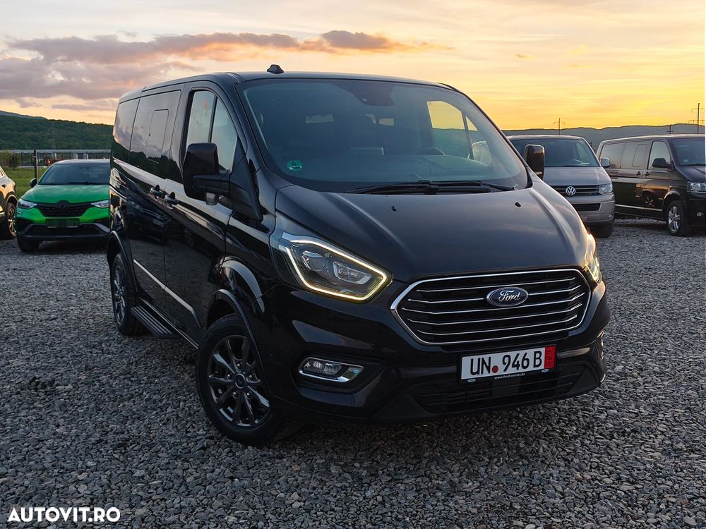 Ford Tourneo Custom - 14