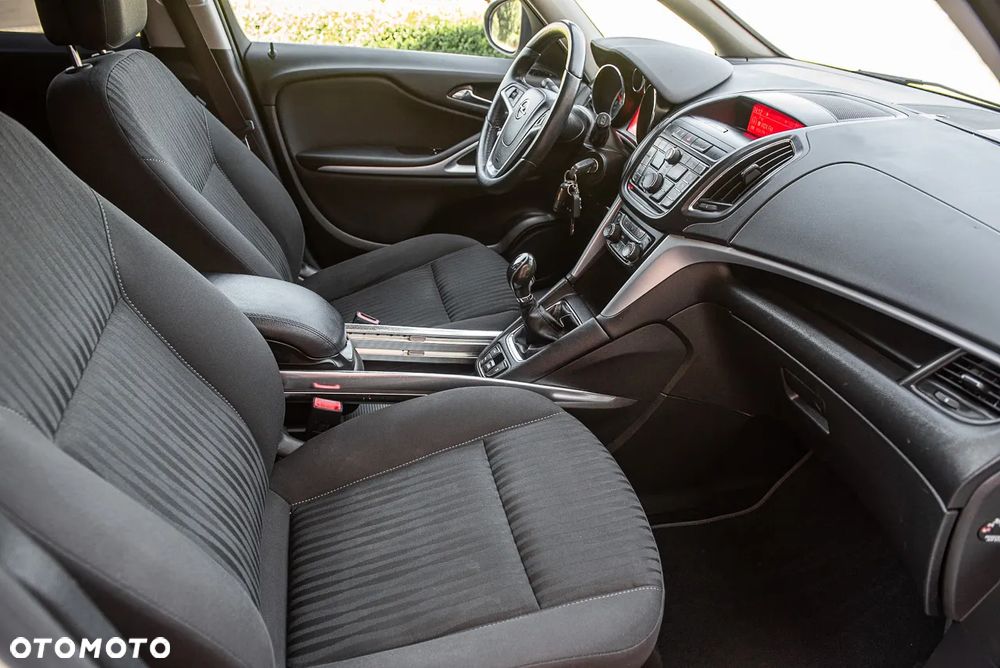 Opel Zafira 1.4 T Enjoy - 8