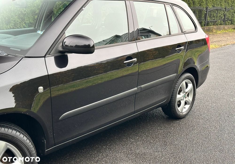 Skoda Fabia 1.6 16V Elegance - 8