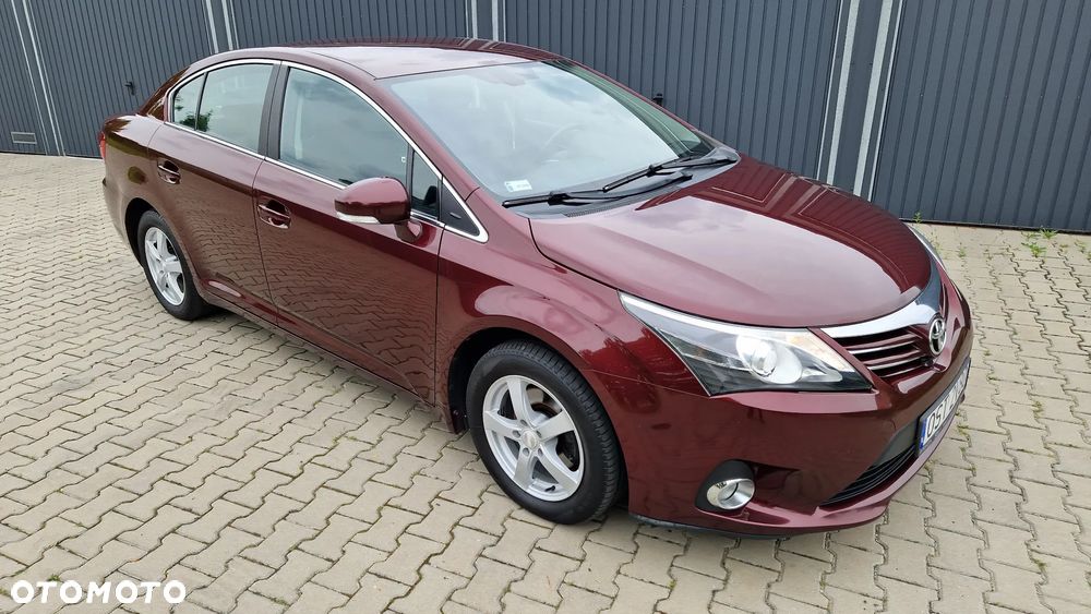 Toyota Avensis 2.0 D-4D Premium - 6