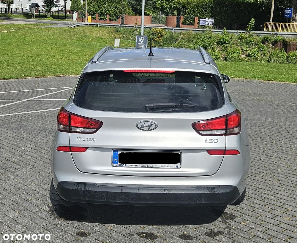 Hyundai i30 1.6 D Comfort - 3