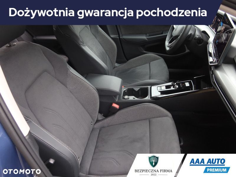 Volkswagen Golf Variant - 11